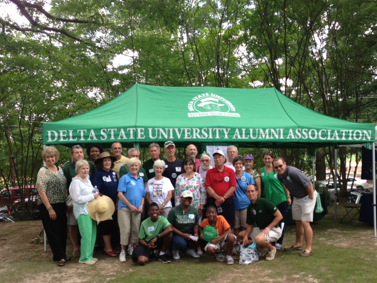 Photo:  Delta State University alumni and friends gather for a photo at the 5th Annual Mississippi in the Park in Atlanta, Ga. 