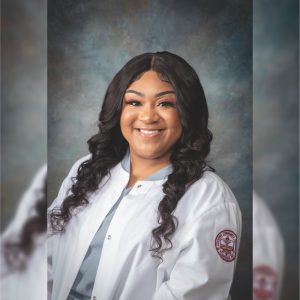 Photo of Keyanna Burton.