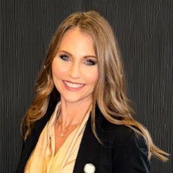 Daphne Smith